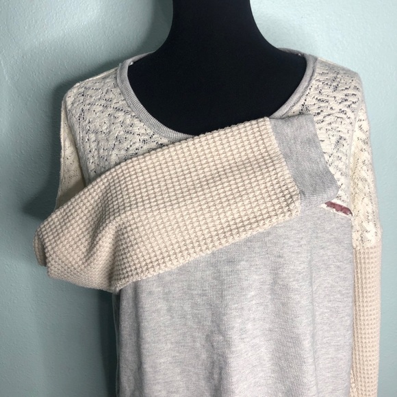 NWT Knox Rose Women's Lace Crewneck Sweatshirt. - Picture 5 of 11